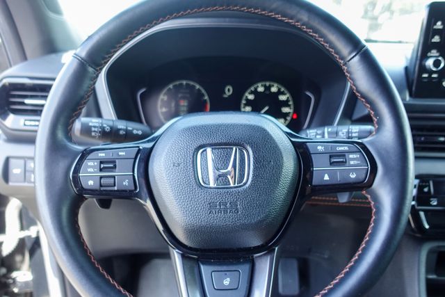 Used 2025 Honda Pilot SUV