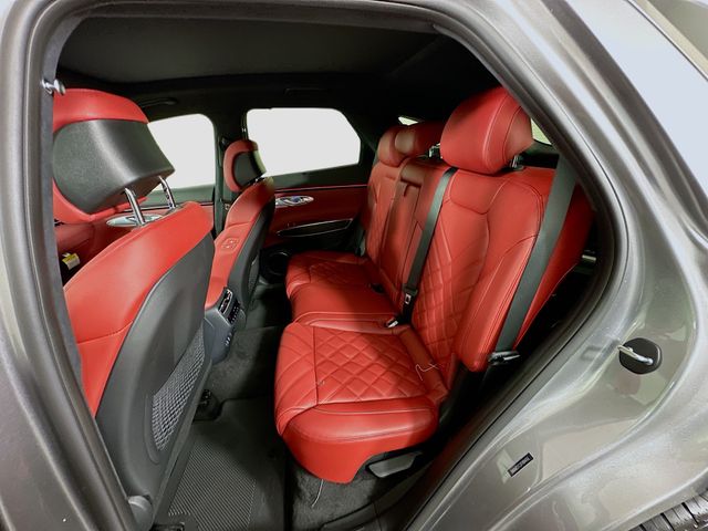 Thumbnail: 2026 Genesis GV70 - 17