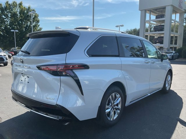 New 2026 Toyota Sienna Van