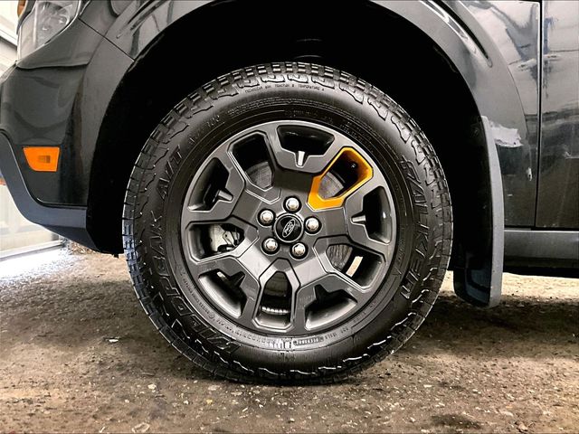 2024 Ford Maverick Lariat Black at Luther Ford
