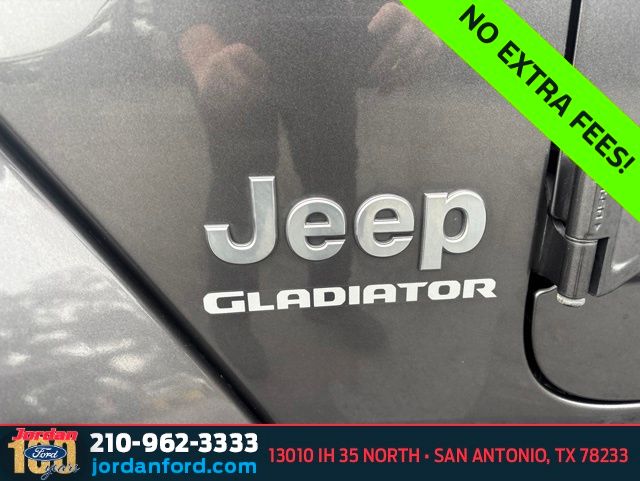 Used Car 2022 Jeep Gladiator  Overland For Sale Under $35,000 In San Antonio, Texas