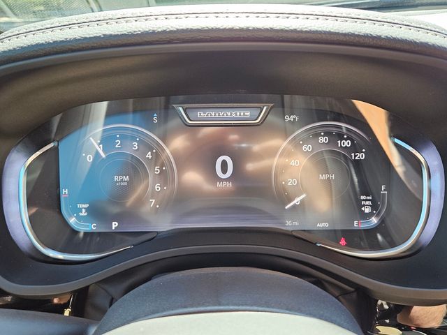 2026 Ram 1500 Laramie Crew Cab 4x4 5'7" Box