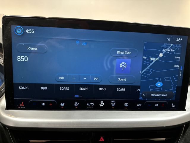 Used 2023 Silver Ford Platinum image 19