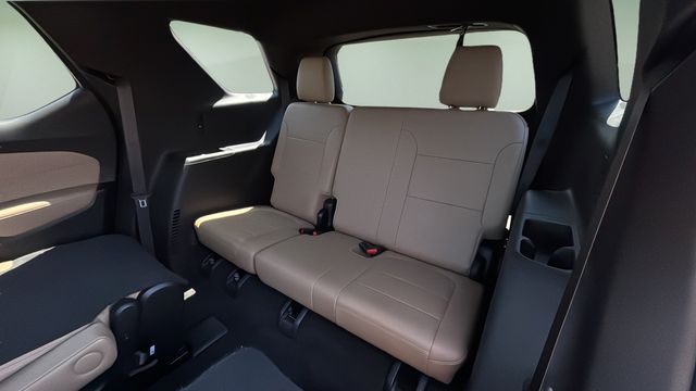 Used 2023 Black Chevrolet Premier image 33