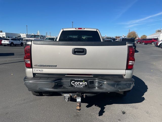 2006 Chevrolet Silverado 3500 LT 33