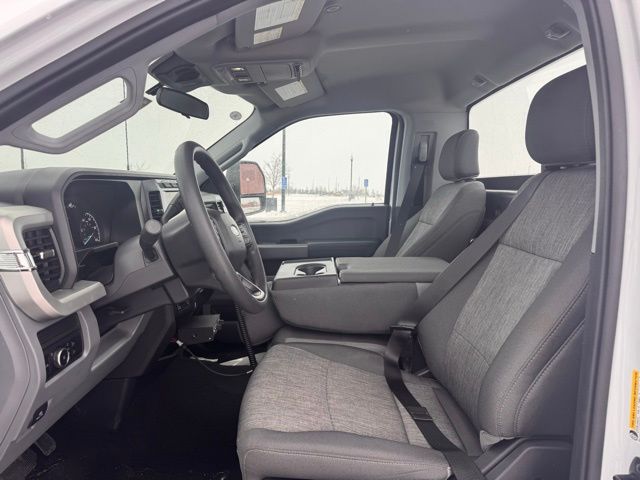 2023 Ford Super Duty F-350 SRW XL