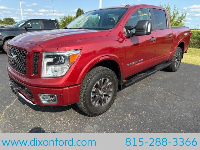  2019 Nissan Titan PRO-4X Crew Cab 4WD   