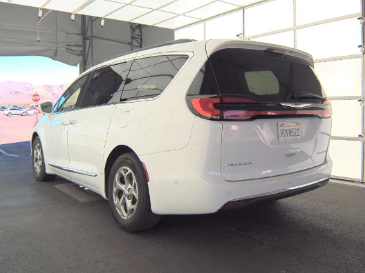 2022 Chrysler Pacifica Limited 4