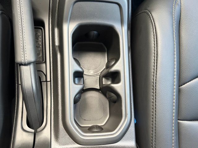 new 2026 Jeep Wrangler car, priced at $46,191