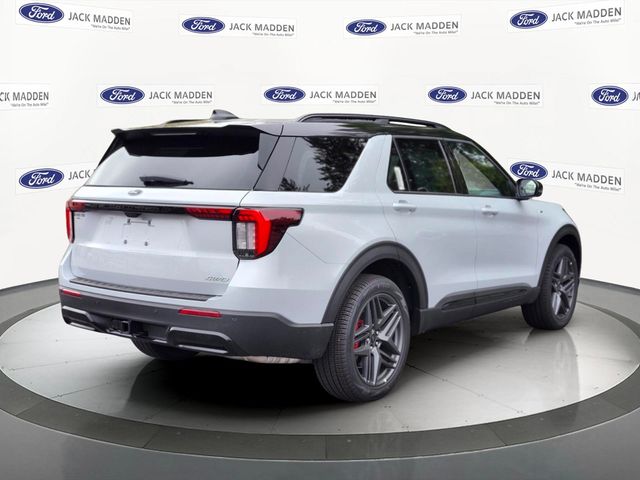 View vehicle photo 5