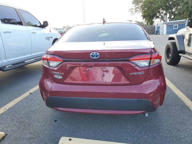 2022 Toyota Corolla Hybrid LE 3