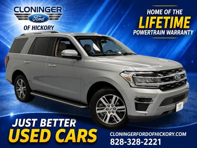 Iconic Silver Metallic 2023 Ford Expedition SUV / Crossover Four-Wheel Drive Automatic