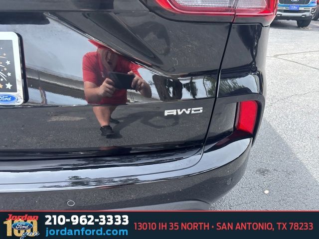 Used Car 2023 Ford Escape  St-line Elite For Sale Under $30,000 In San Antonio, Texas