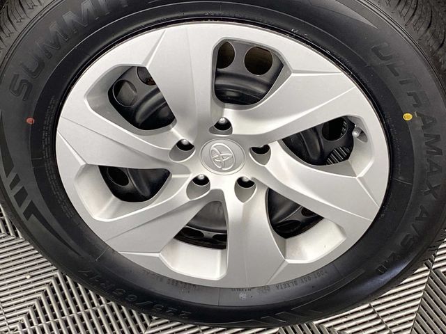 2023 Toyota RAV4 LE Pearl - Grieco Acura - Image 27
