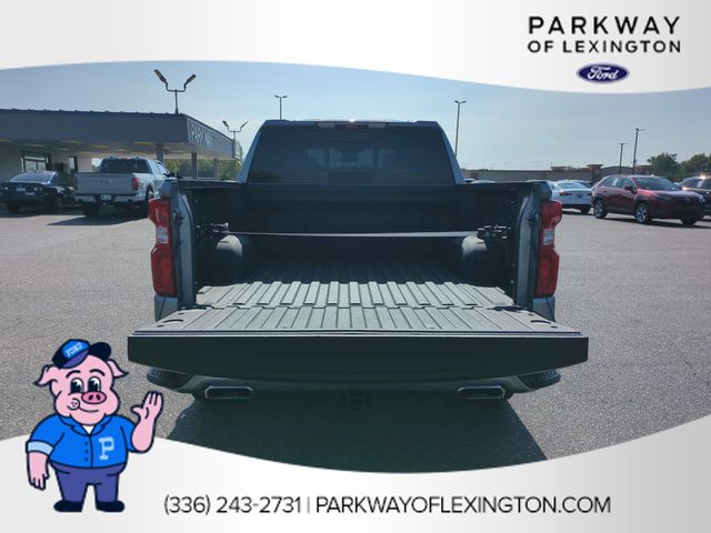 Used 2025 Gray Chevrolet High Country image 32