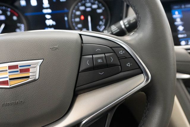 Used 2021 Cadillac XT5 SUV