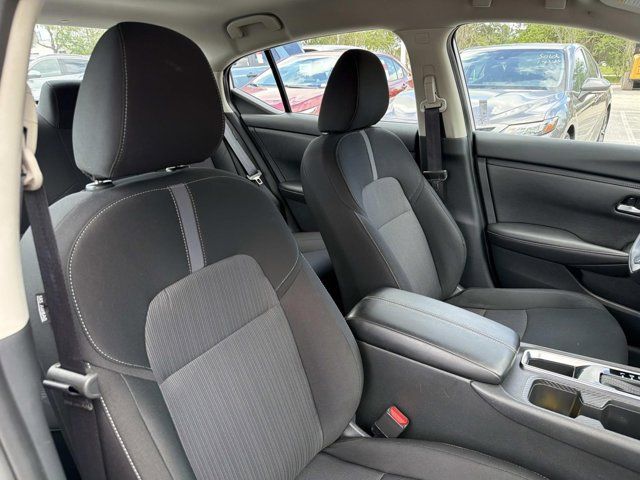 2025 Nissan Sentra SV - Photo 15