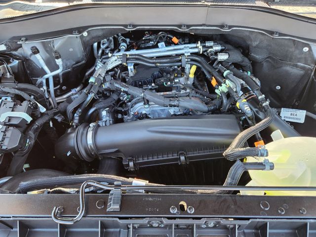 2025 Ford Explorer Active photo
