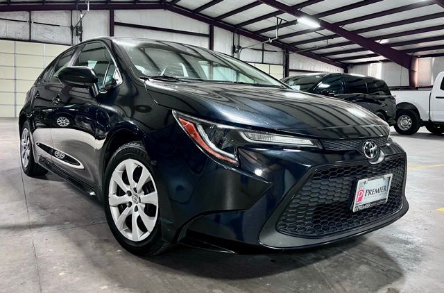 2022 Toyota Corolla LE FWD