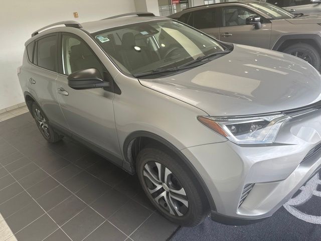 2018 Toyota RAV4 LE Silver at Baytown Hyundai