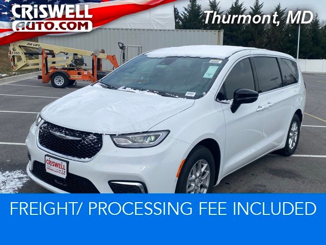 new 2026 Chrysler Pacifica car, priced at $40,883