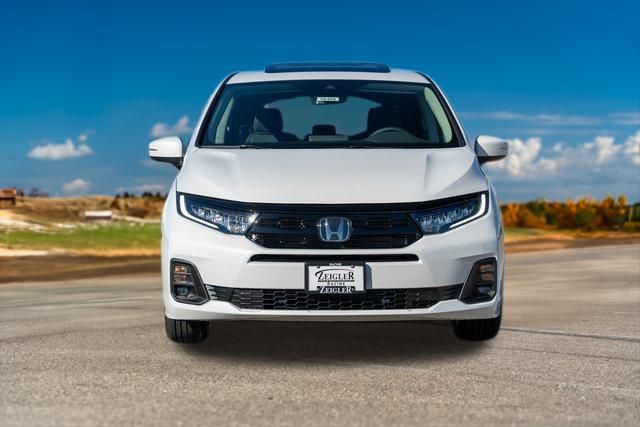 2025 Honda Odyssey Touring 2