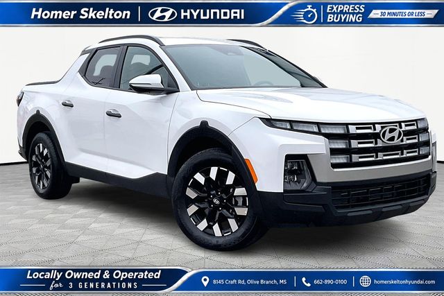 Atlas White 2026 Hyundai Santa Cruz Pickup Truck Front-Wheel Drive 8-Speed Automatic