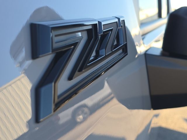 2024 Chevrolet Silverado 2500HD LTZ:44332A