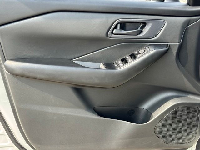Used 2024 Nissan Rogue SUV