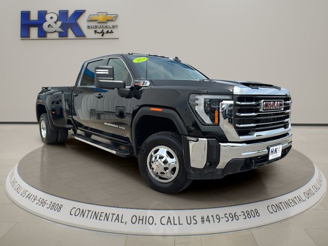 Black 2024 GMC Sierra 3500HD Pickup Truck Four-Wheel Drive Automatic