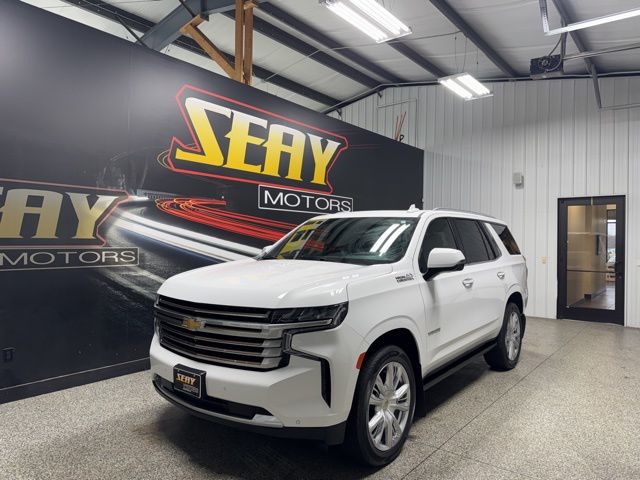 Summit White 2021 Chevrolet Tahoe SUV / Crossover Four-Wheel Drive
