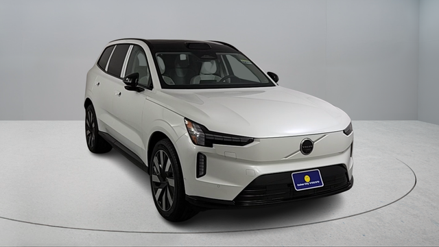 2025 Volvo EX90 Twin Performance Plus 6-Passenger eAWD