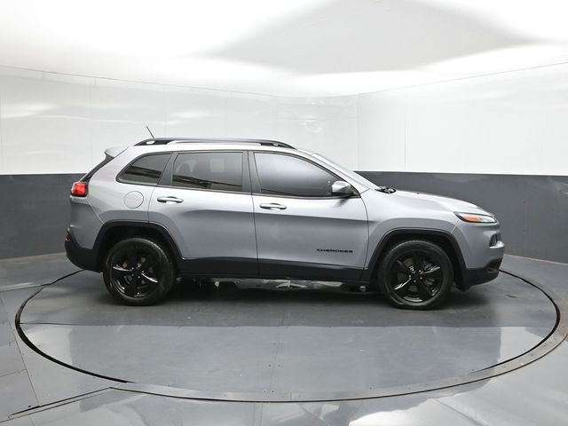 Used 2018 Jeep Cherokee SUV