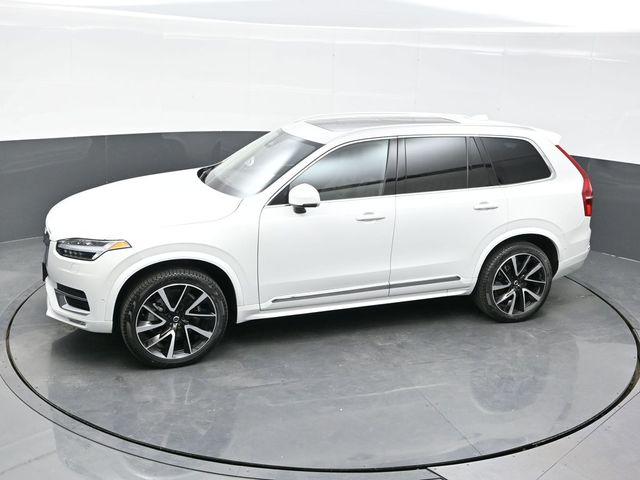 2024 Volvo XC90 B5 Plus photo