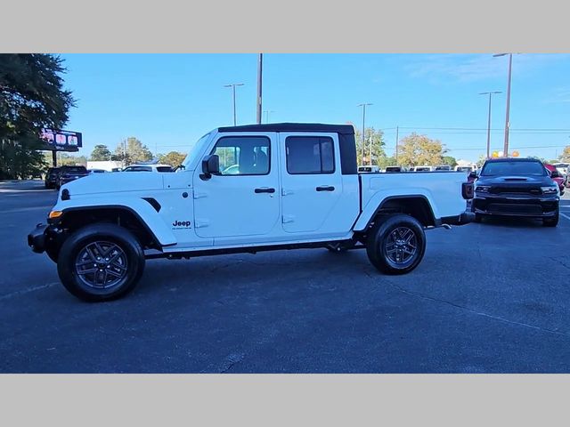 2026 Jeep Gladiator Sport S 4x4