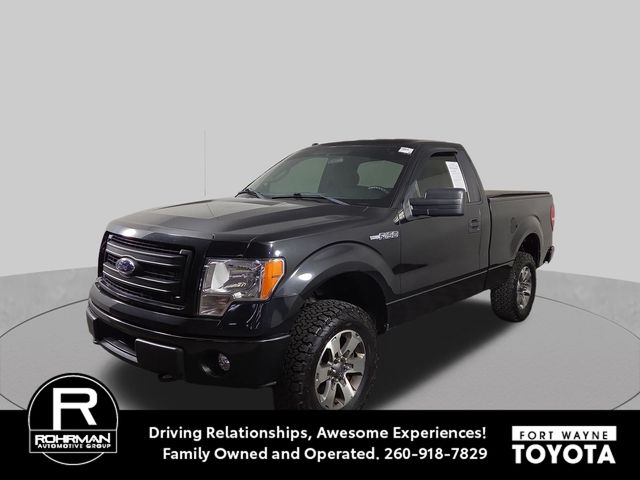 Tuxedo Black Metallic 2014 Ford F-150 Pickup Truck Four-Wheel Drive 6-Speed Automatic