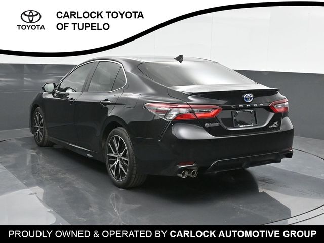 2023 Toyota Camry Hybrid SE 8