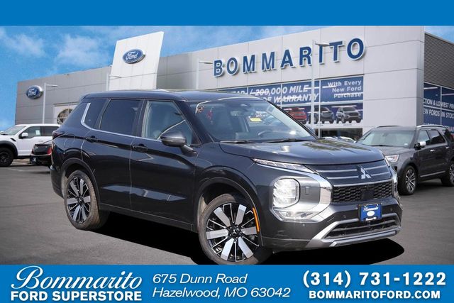 Cosmic Blue Metallic 2025 Mitsubishi Outlander SUV / Crossover Front-Wheel Drive Continuously Variable Transmission