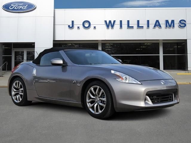 Gray (Platinum Graphite Metallic) 2010 Nissan 370Z Convertible Rear-Wheel Drive 7-Speed Automatic