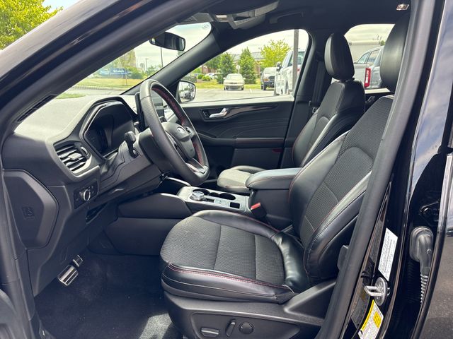 used 2023 Ford Escape car, priced at $24,999