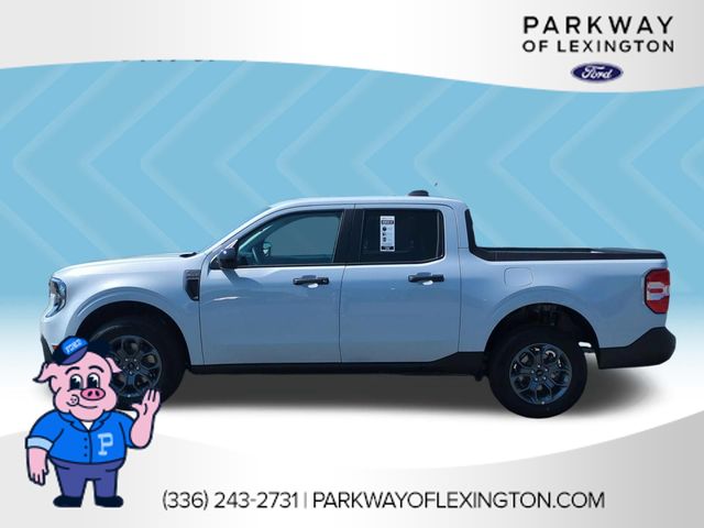 New 2026 White Ford XLT image 2