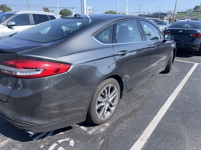 2017 Ford Fusion SE 7