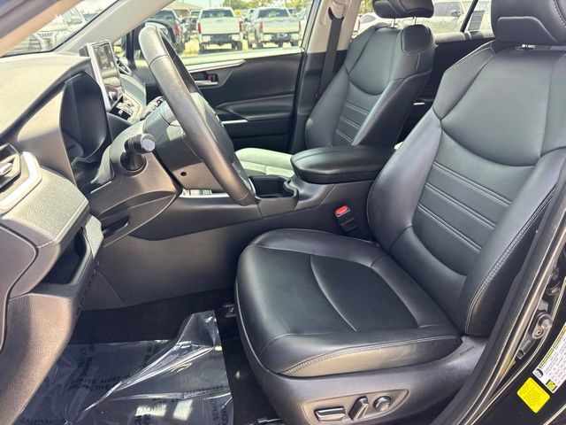 2023 Toyota RAV4 XLE Premium - Photo 11