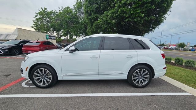 Thumbnail: 2017 Audi Q7 - 2