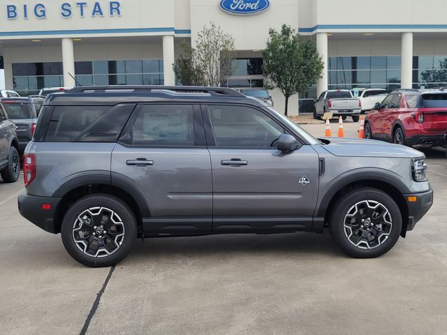 New 2025 Gray Ford Outer Banks image 3