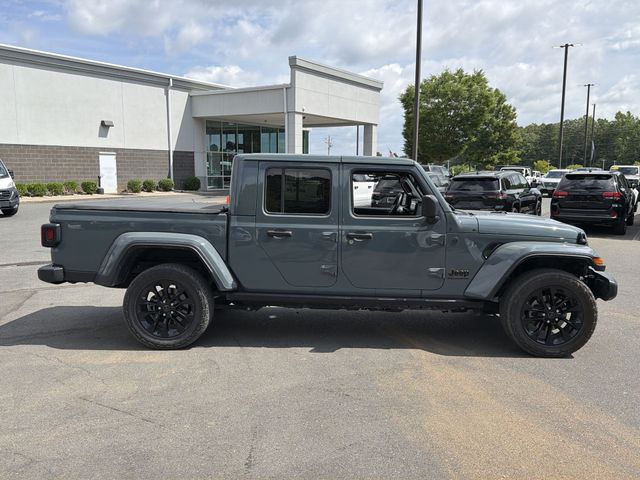 Used 2024 Gray Jeep Sport image 6