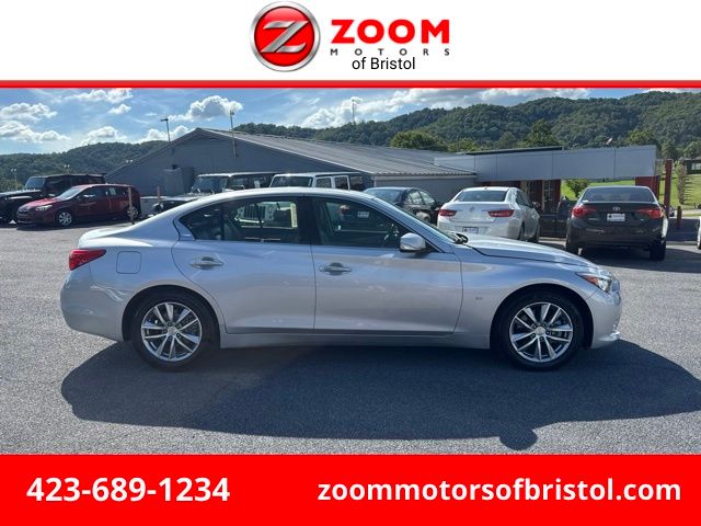 Gray (Liquid Platinum) 2014 INFINITI Q50 Sedan All-Wheel Drive 7-Speed Automatic