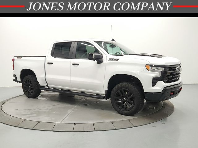 Summit White 2026 Chevrolet Silverado 1500 Pickup Truck Four-Wheel Drive Automatic