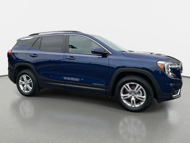 Used 2023 Blue GMC SLE image 7