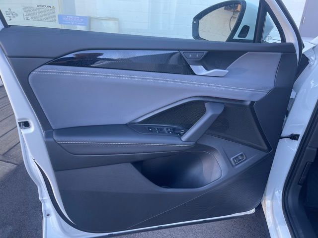 2025 Volkswagen Tiguan SE - Photo 15
